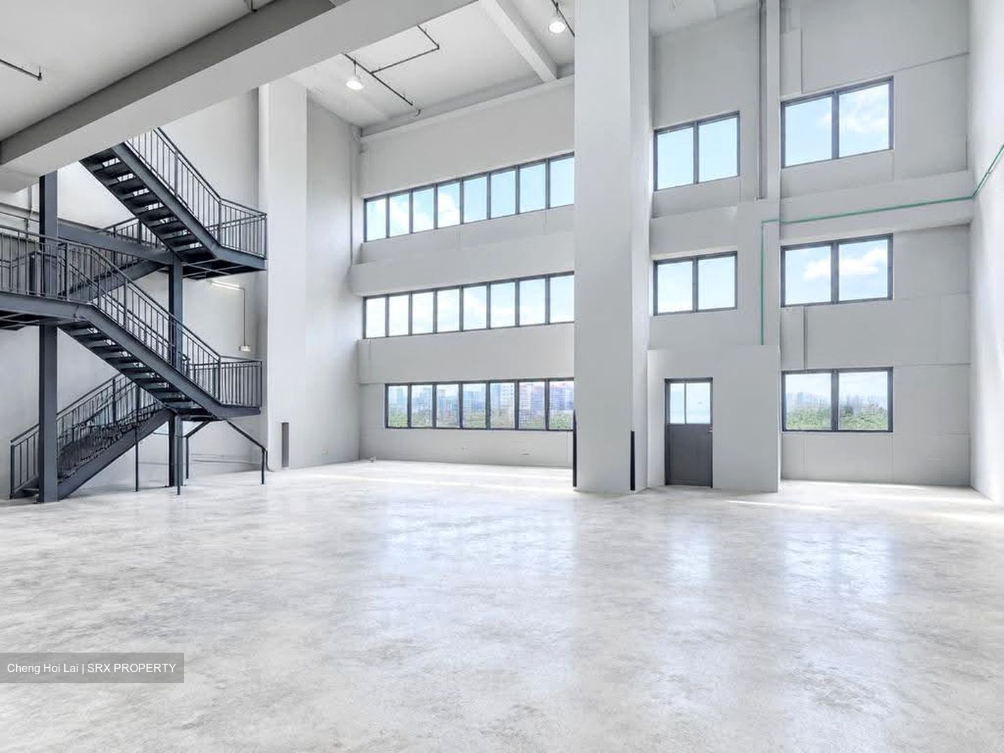 Carros Centre (D25), Factory #624022211